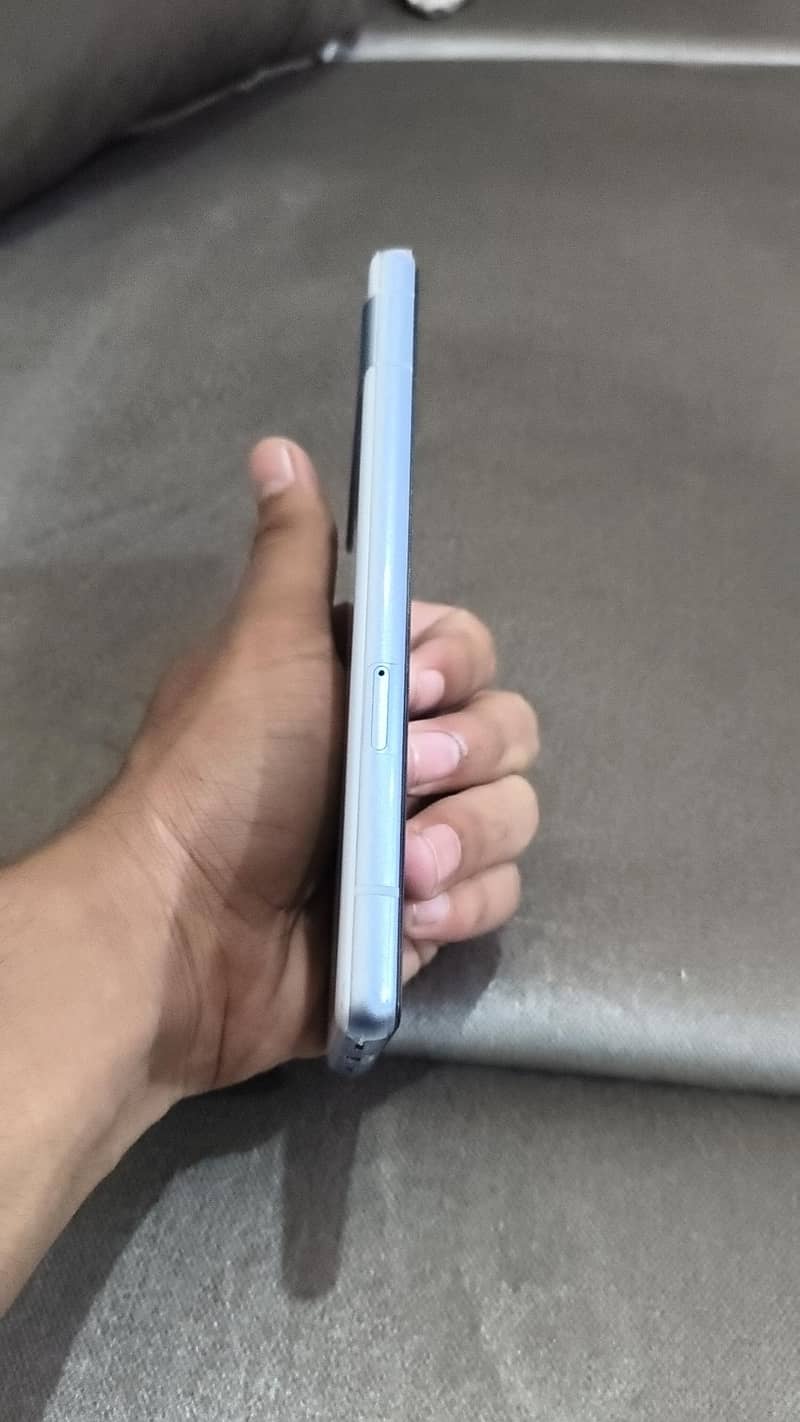 Google Pixel 7a 4