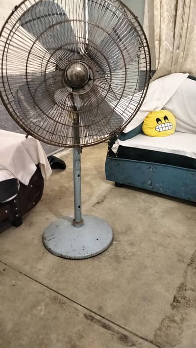 stand stand for sale urgent