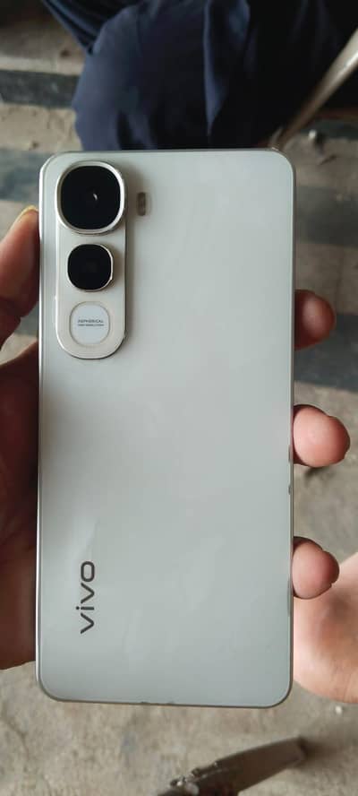 Vivo Y400