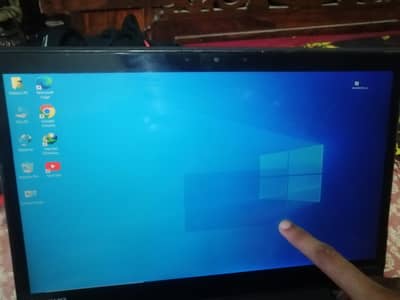Urgent Sale: Lenovo ThinkPad X1 Carbon Gen 2 (8GB/128GB SSD) Touch