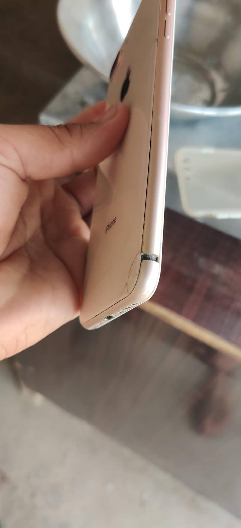 Apple iPhone 8 Plus 4