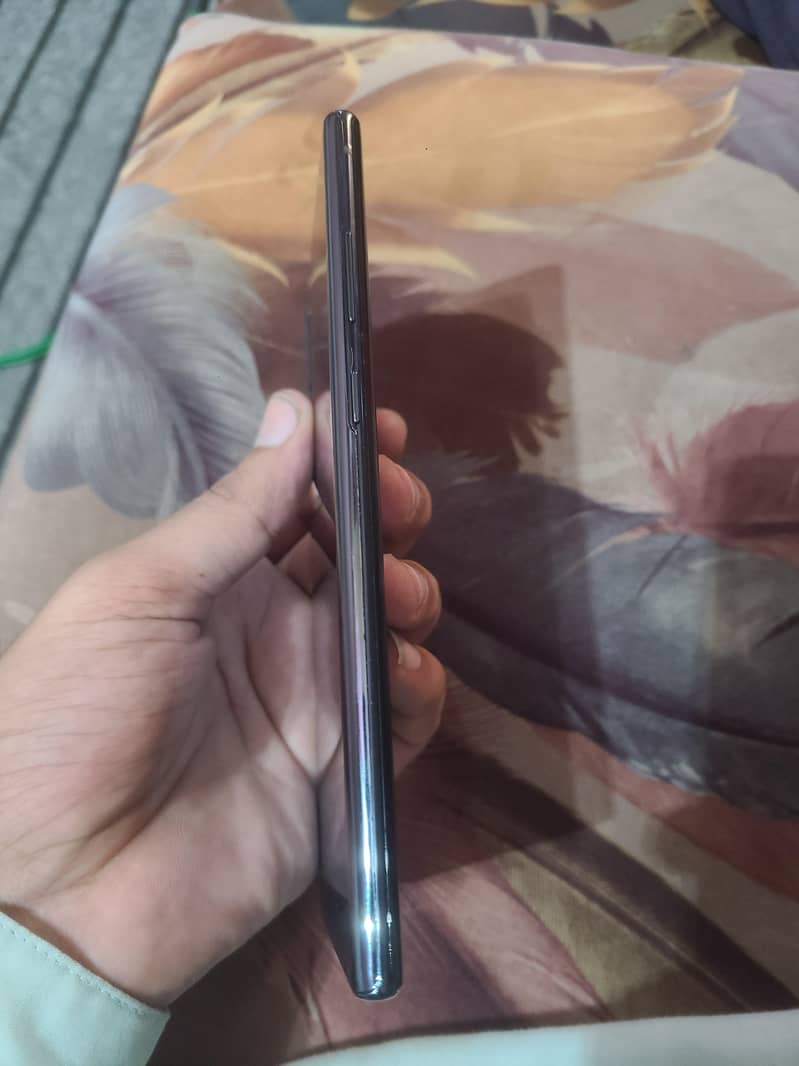 Samsung Mobile Note 10 Plus 2