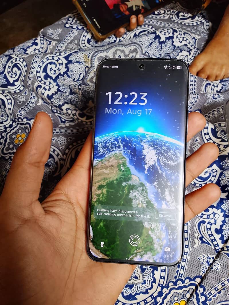 Tecno Spark 40 Pro plus 3