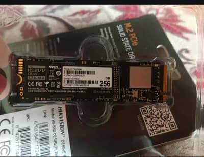 Hikvision Desire M. 2 NVMe PCIe SSD 256GB.
