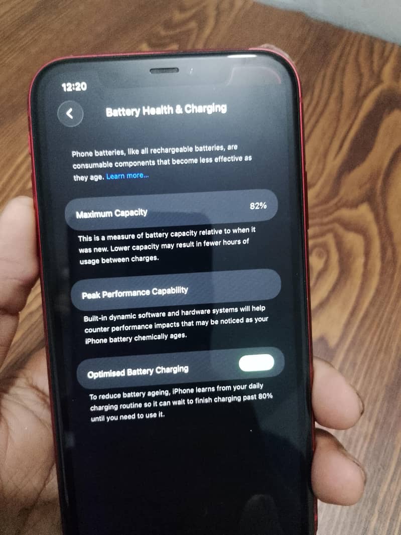 Apple iPhone 11 4