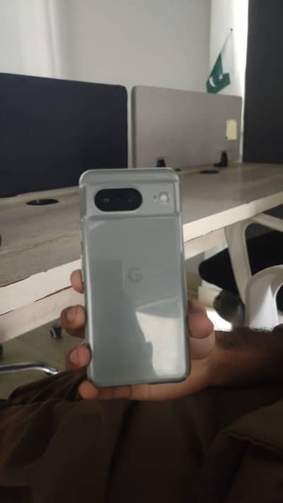 Google Pixel 8