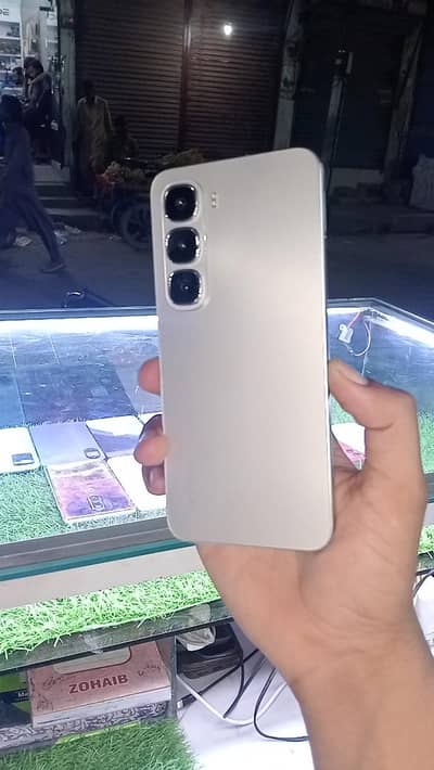 Infinix hot 60i with box