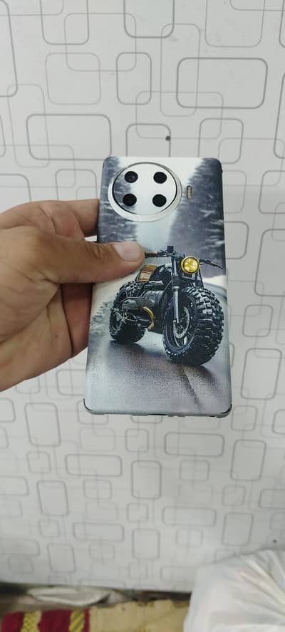 Tecno Spark 20 Pro Plus