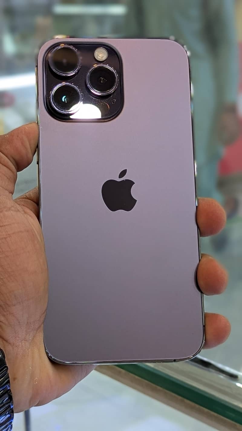 Apple iPhone 14 Pro Max 3
