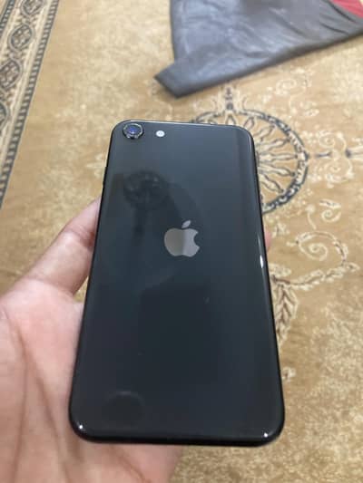 Apple iPhone SE 2020 factory unlocked lla model