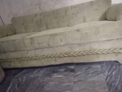 This sofa import by Dubai