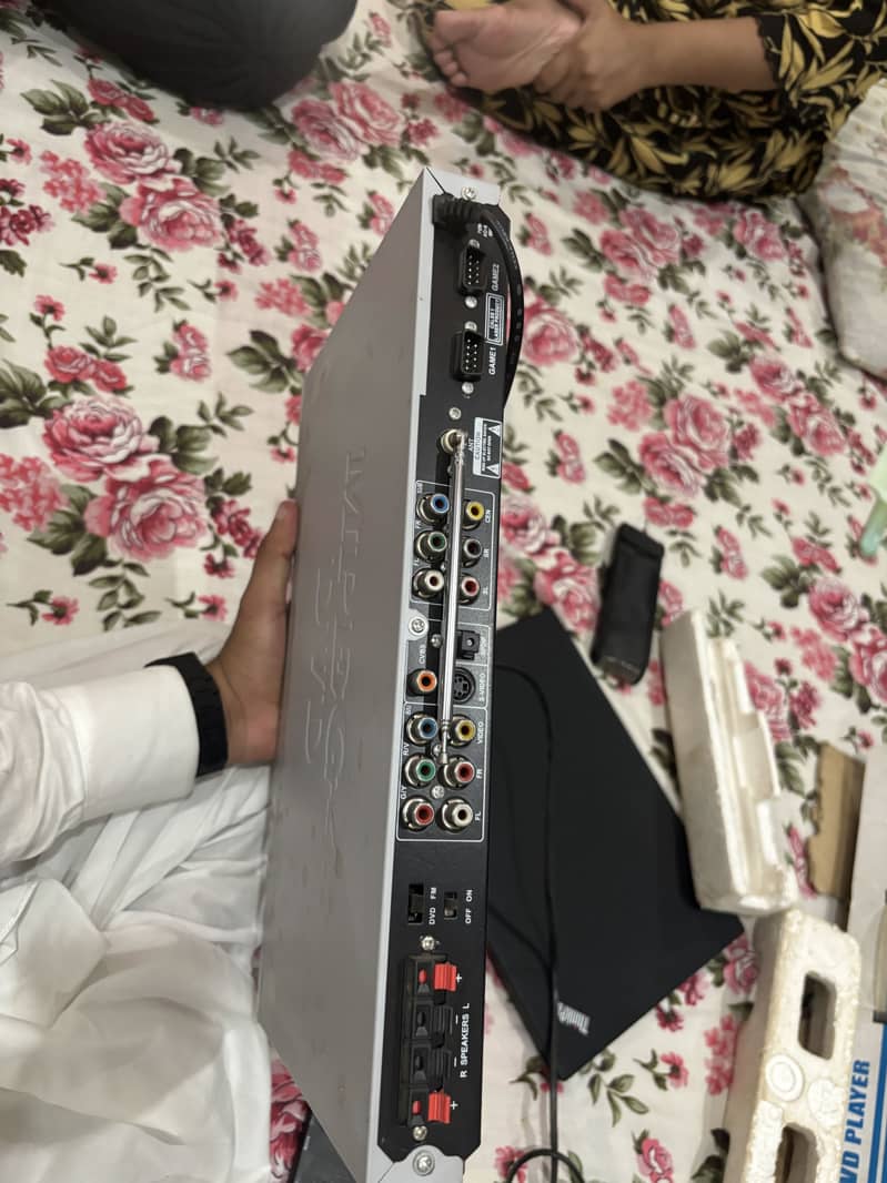 DvD player 3