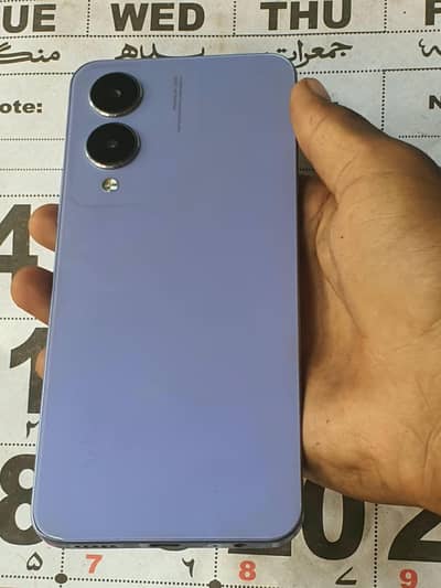 Vivo Y17s