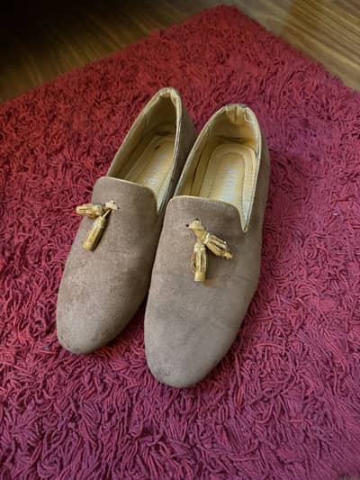 Suede formal shoes