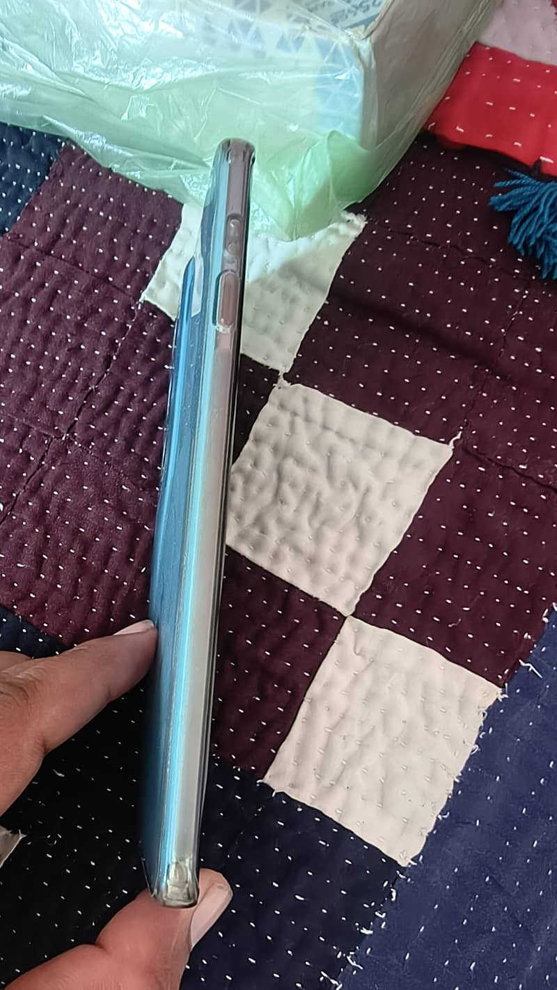 Tecno CAMON 40 Pro 3