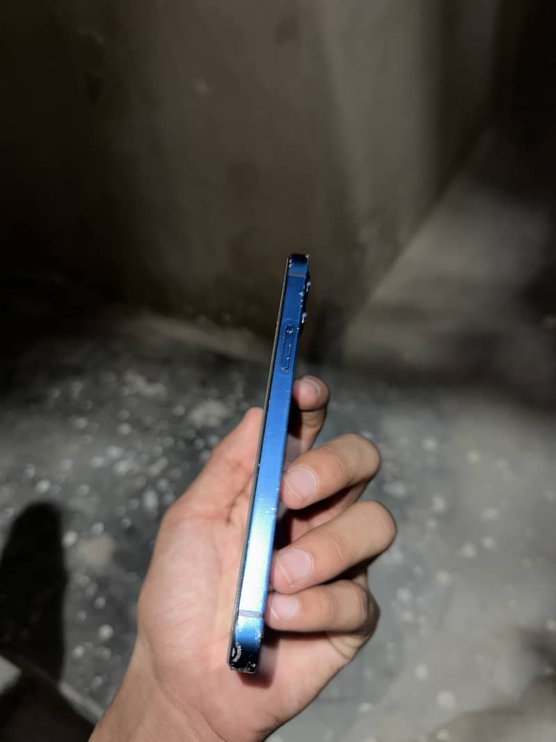 iPhone 12. exchange possible 3