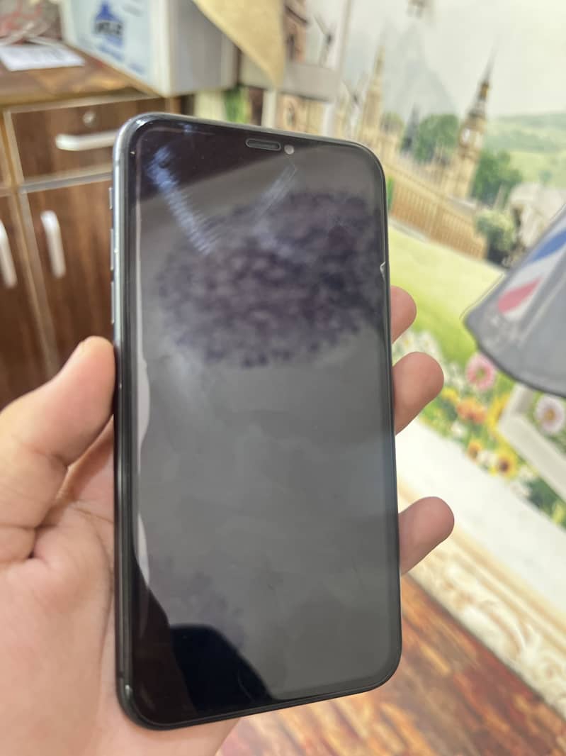 Apple iPhone 11 2