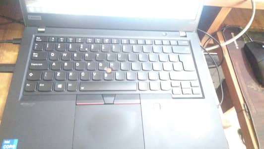 lenovo Thinkpad P14s core i7 11th, 512, 16gb, T500 4gb gddr6