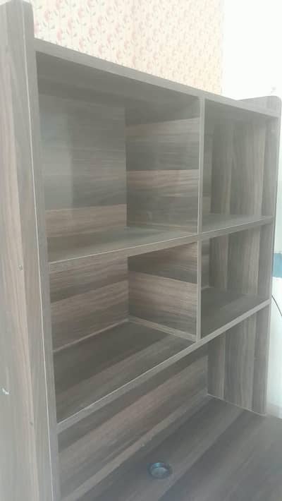 computer table best condition