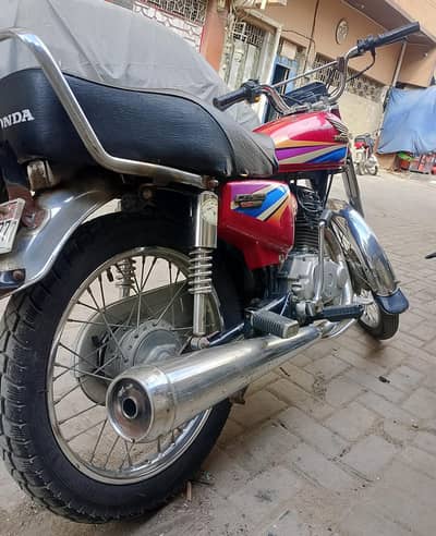 Honda 125 2008 Model (Lahore Number) Available For Sale in Karachi