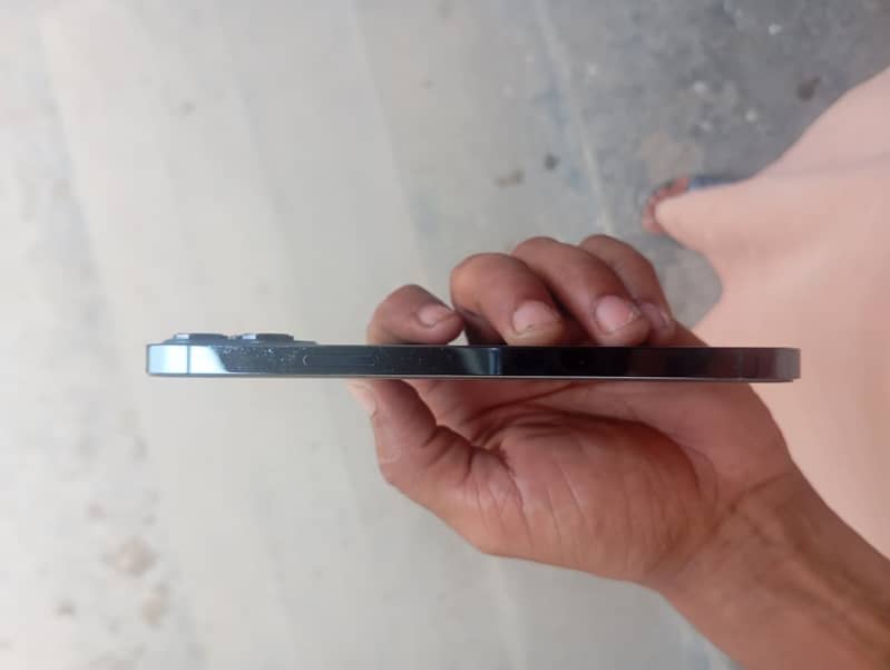 Apple iPhone 12 Pro Max 5