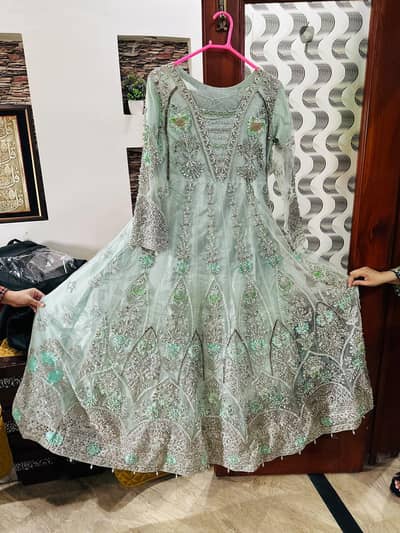 Maxi dress (one time used only) with Jewellery