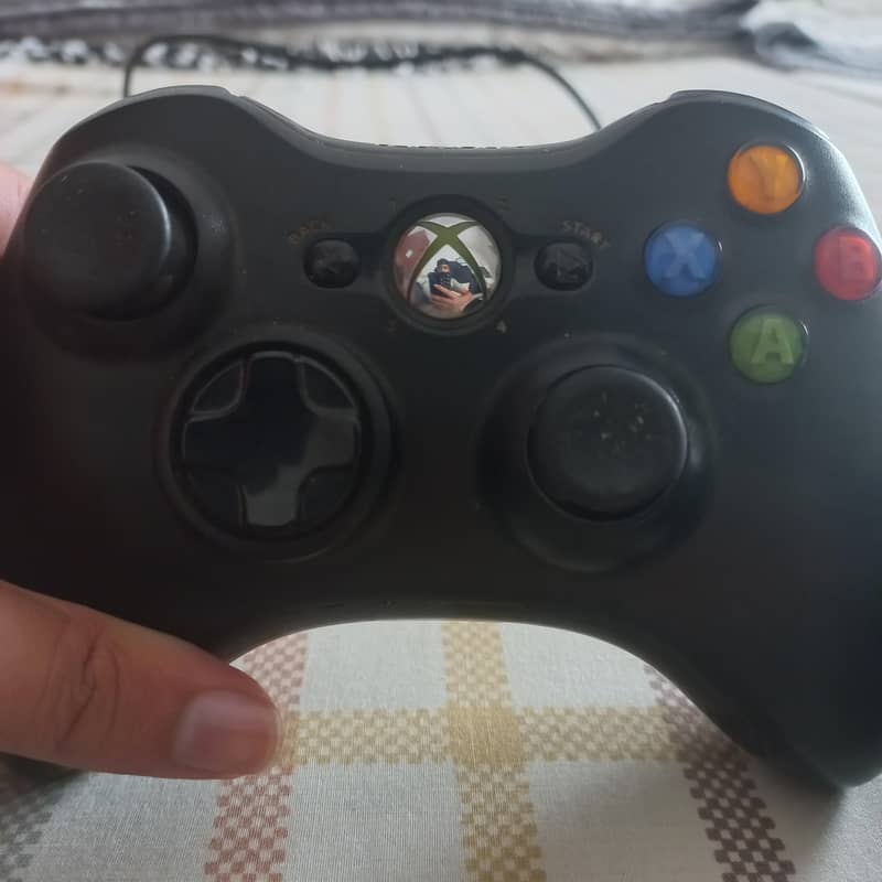 Xbox 360 Controllers 3