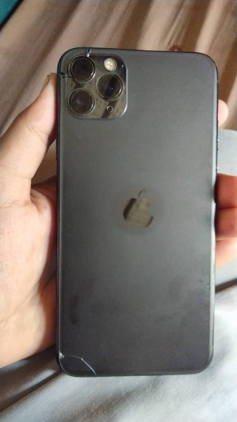 Apple iPhone 11 Pro Max 3