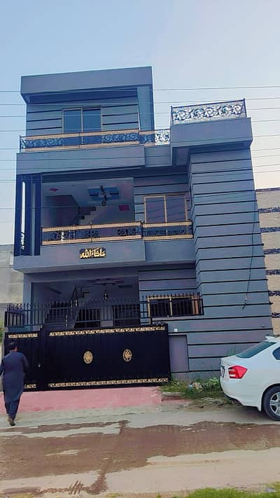 Brand New Luxury 2.5 Storey House Available For Sale Near Nust Double Road.