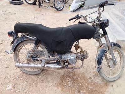 urgent sale 2012 model complete documents gadi mere Naam per hai