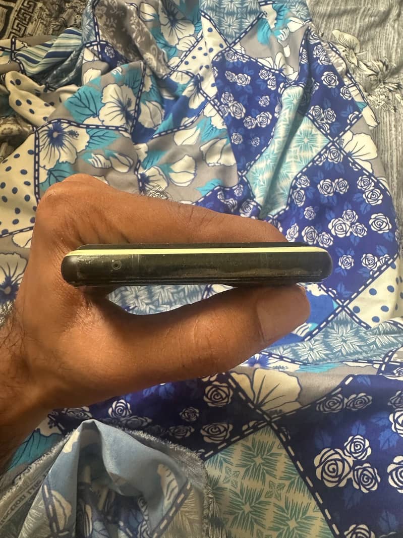Google Pixel 6 0