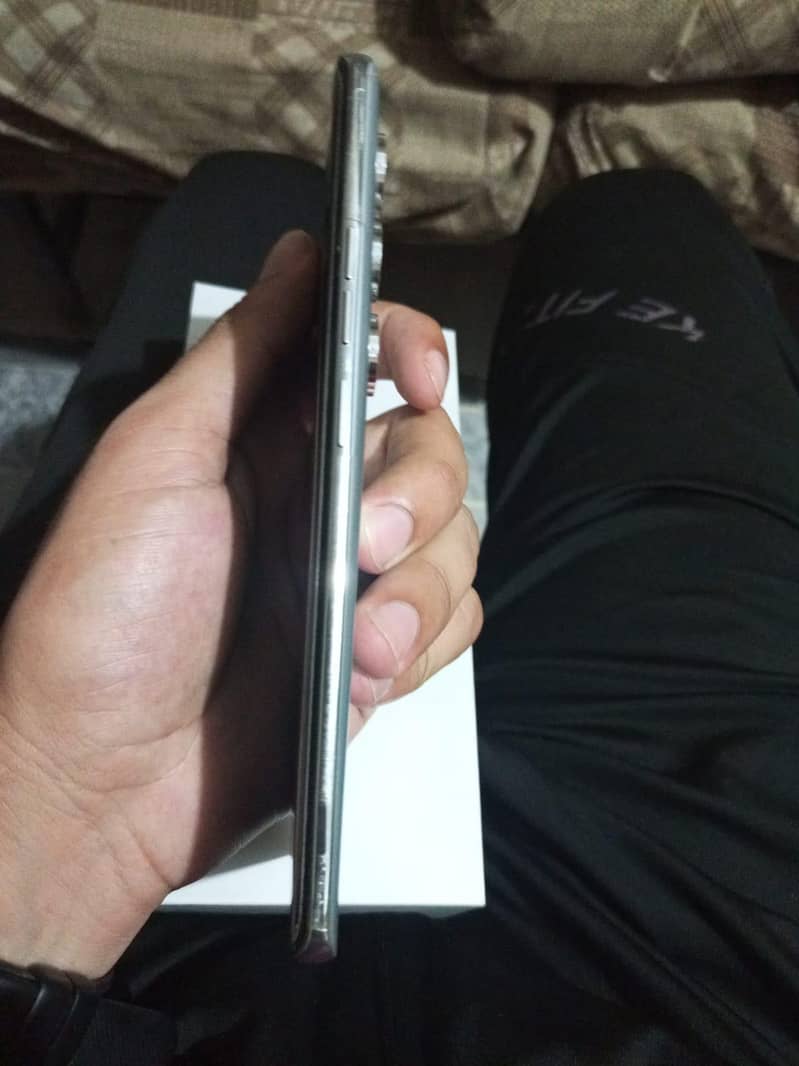 Tecno CAMON 40 Pro 4