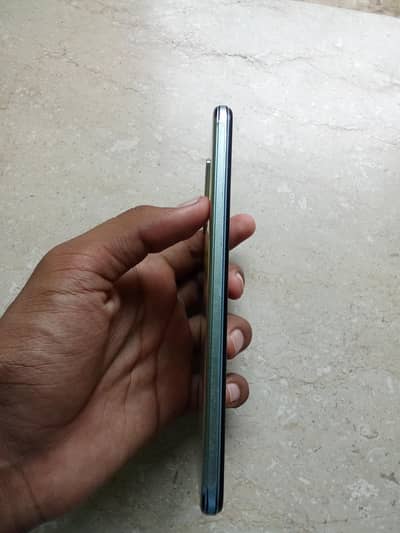Vivo Y21