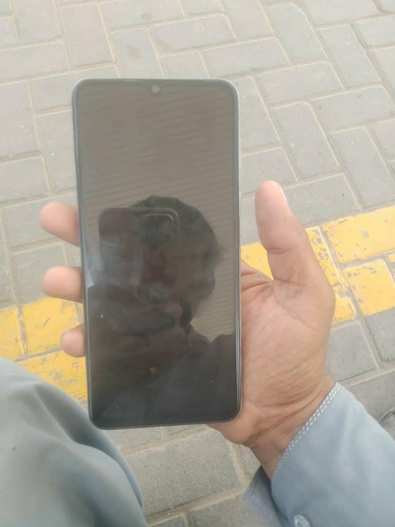 Realme Note 60 5