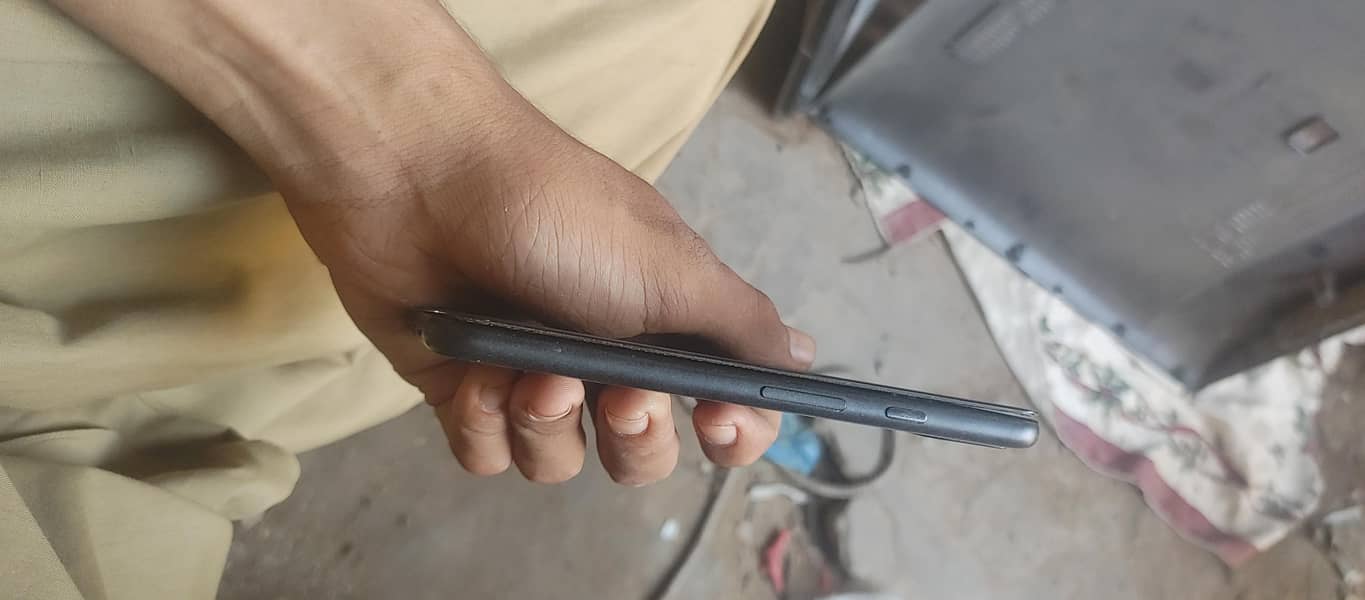 Google Pixel 5 2