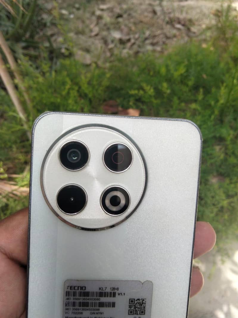 Tecno SPARK 30 Pro 1
