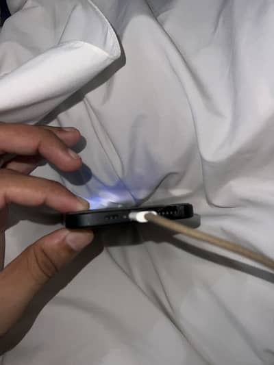 Apple iPhone 15