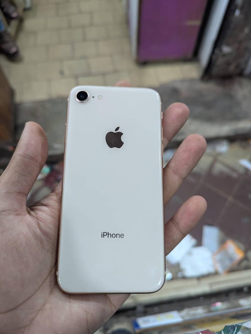 Apple iPhone 8 2