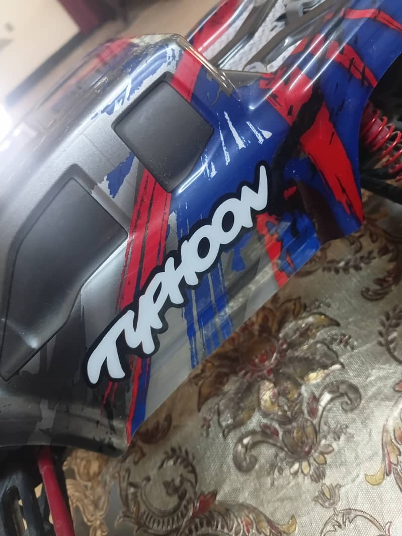 Typhoon MT660 3
