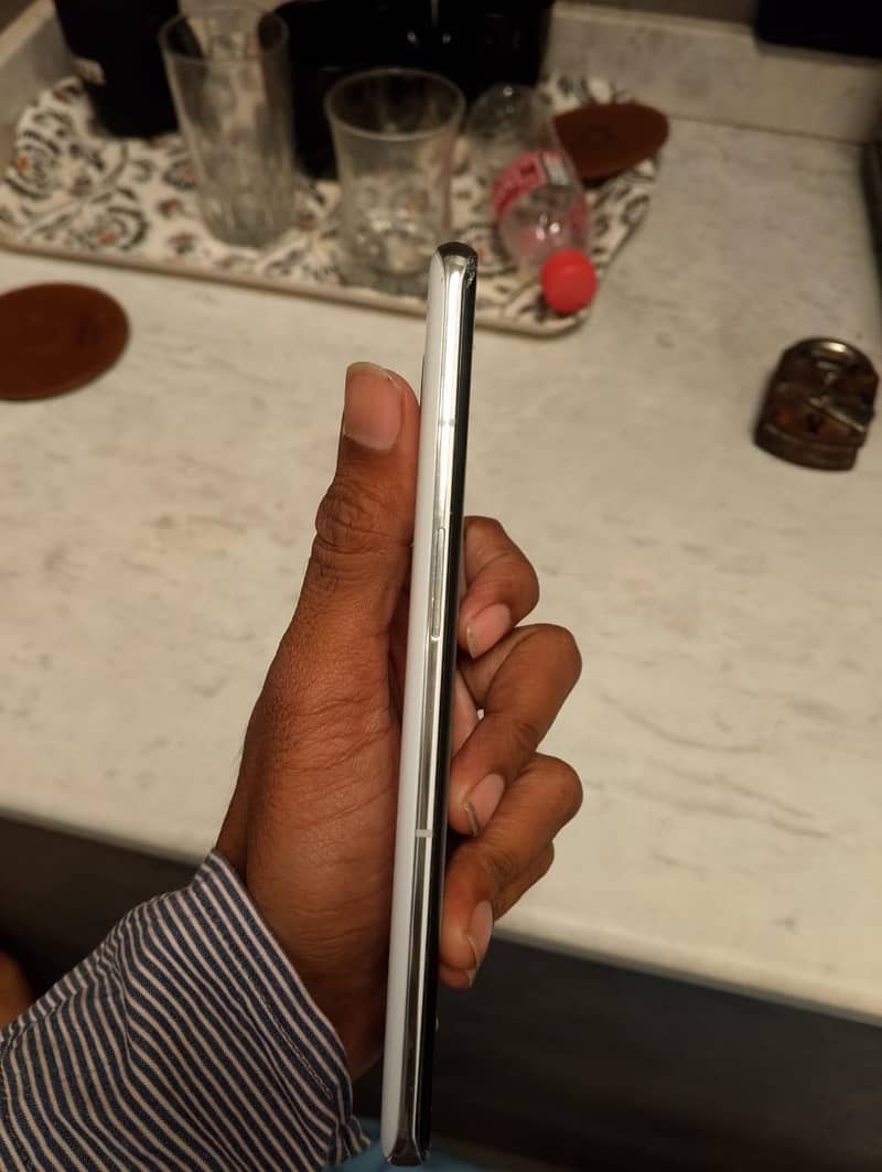 One Plus 10 Pro 1