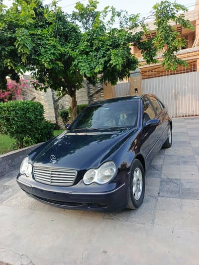 Mercedes C Class 2009