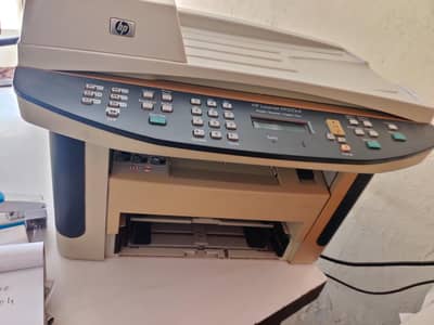 HP LASER JET M1522nf