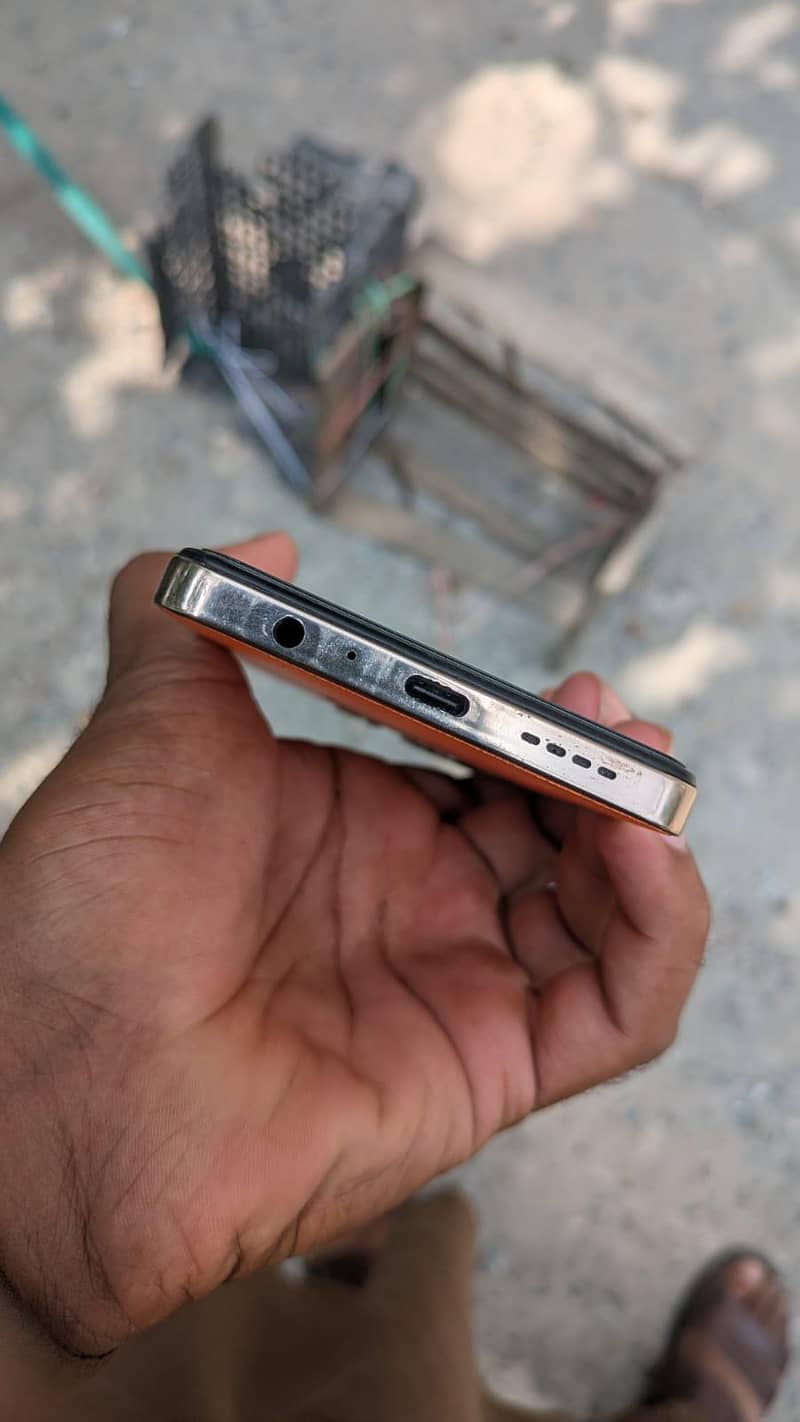 Infinix Note 30 5