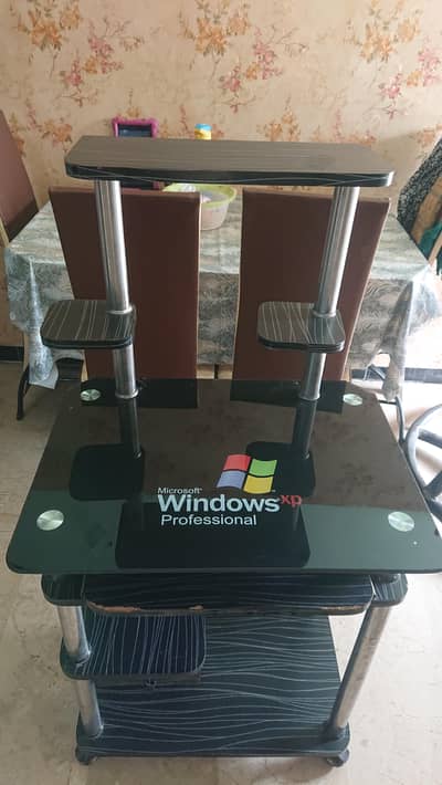 computer trolly