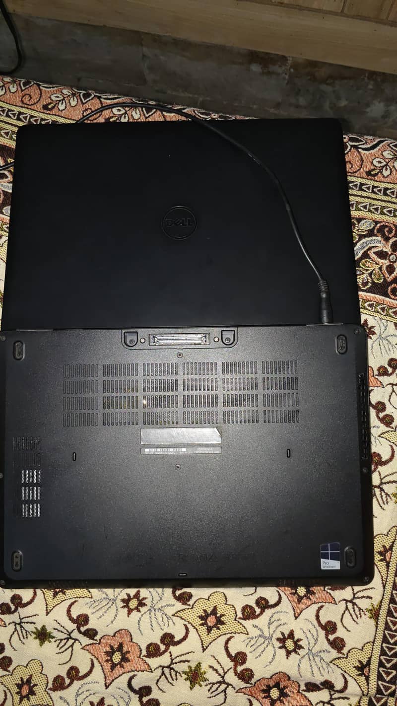 Dell latitude E5470 4