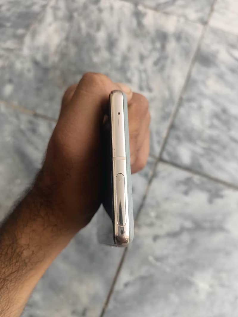 Google Pixel 7 Pro 2