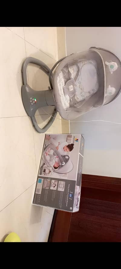 Electric swing / Baby cot / bassinet