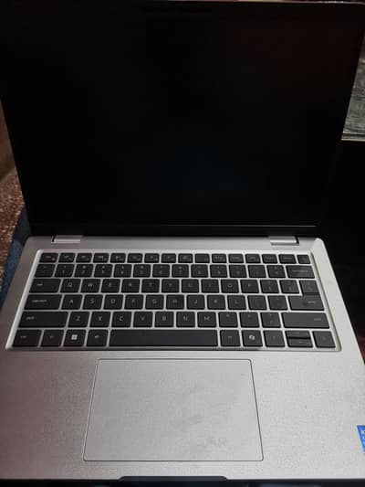 Dell Pro Plus – Intel Core Ultra 5 236V | 16GB Ram 8533 MT/S |