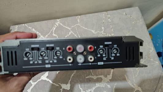 4 channel a/d/s/ MB-W600.4 2200w