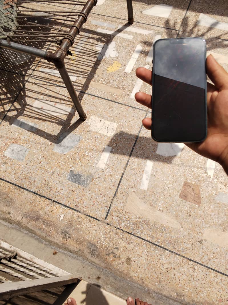 Phone 14 2